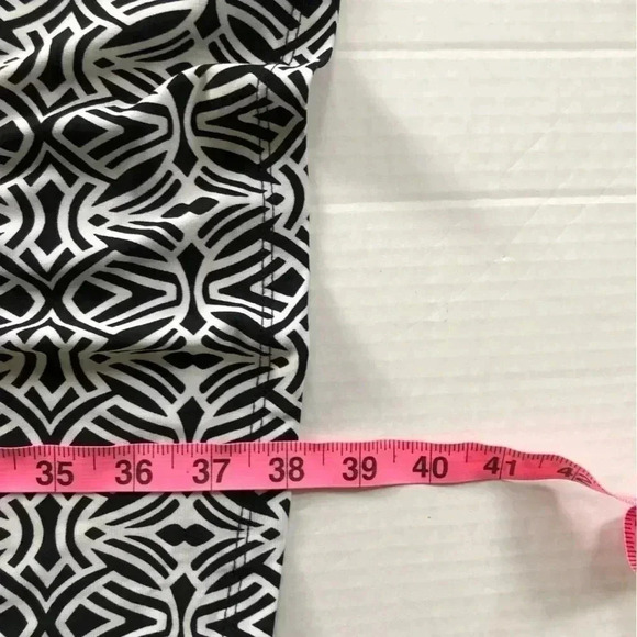 Host Pick!!  Motherhood Maternity Dress - Picture 7 of 8